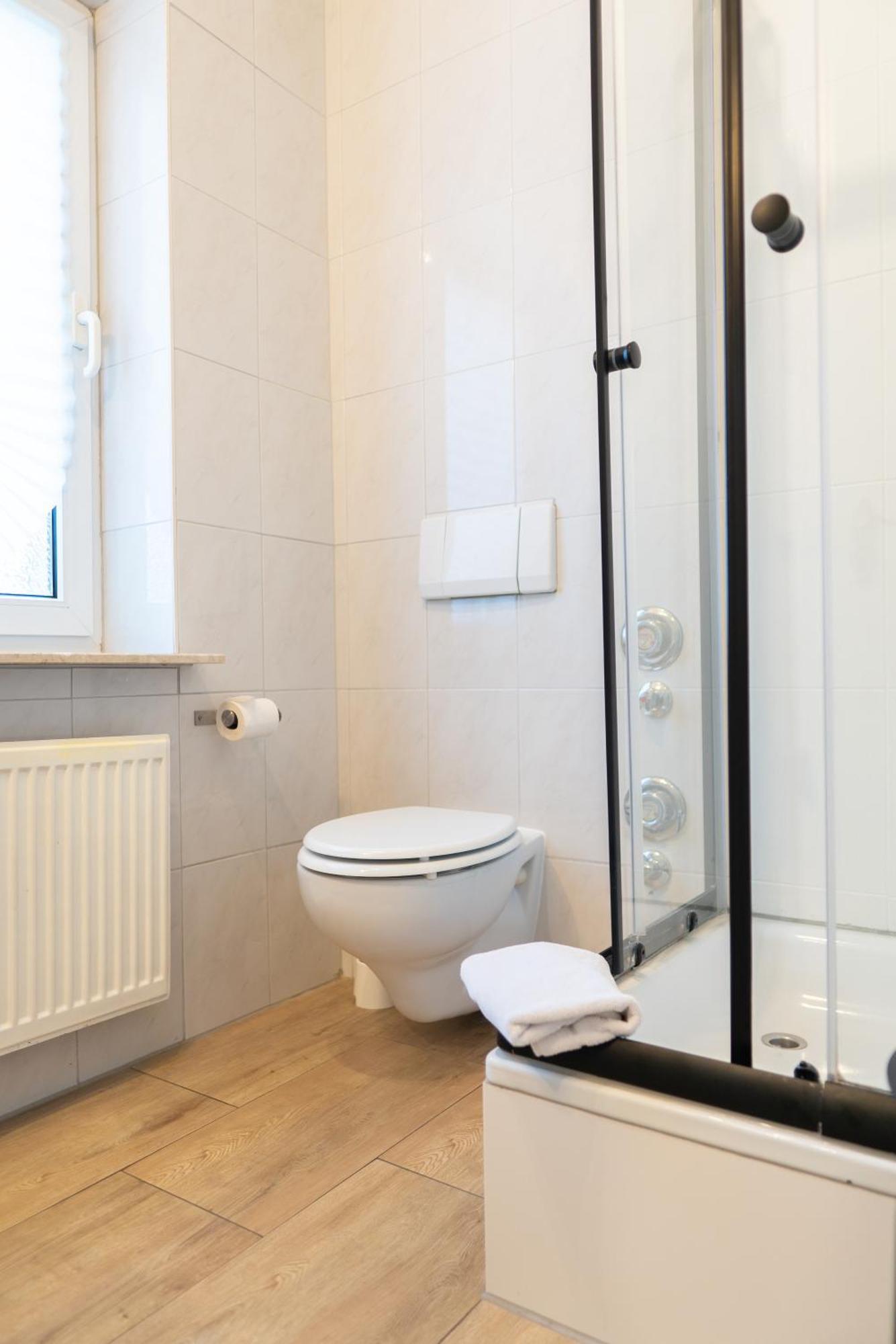 Apartment Hotel Lindeneck Эрфурт Экстерьер фото